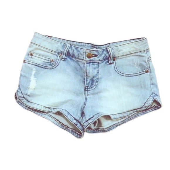 DENIM SHORTS - Picture 1 of 5